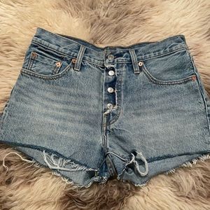 Vintage Wash 501 Levis Shorts
